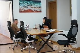 Marlife Business Hub