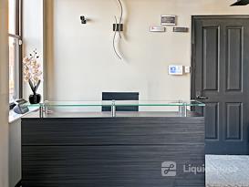 Regus | MO, St. Louis - The Luxe on Lami