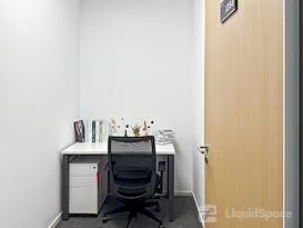 Regus | Wuhan, Optics Valley Financial Centre