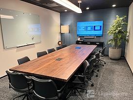 Industrious - Las Olas