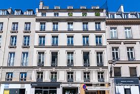 Signature | Paris, 72 Faubourg St Honoré