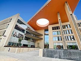 SPACES | Puebla, Fratta Center