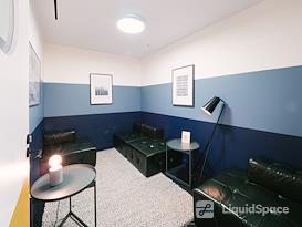 WeWork | 100 Harris St