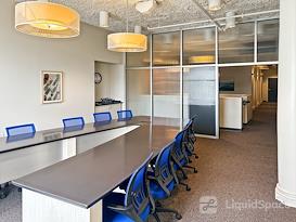 Regus | IN, Indianapolis - E Washington Street