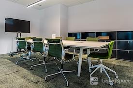 Regus | Carlsbad - Palomar Airport Road