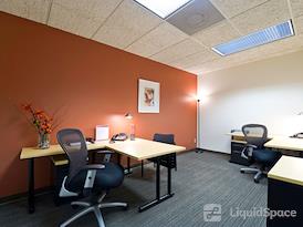 Regus || SouthBridge Center