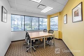 Regus | 100 Horizon