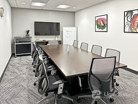Regus | CA, Woodland Hills - Trillium Towers Center