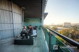 IOS OFFICES | VIA Corporate