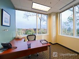 Regus | Faber Center