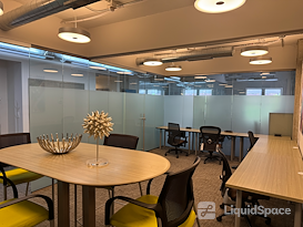 HUB116 - River North