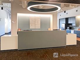 Regus | WI, Glendale - Bayshore Town Center