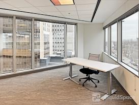 Regus | IL, Chicago - 150 N. Michigan