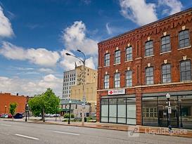 Regus | IA, Davenport - Harrison St