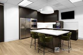 (WFB) Wells Fargo Tower