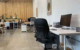 Loloft, Rogers - Flexible Meeting / Event Space 