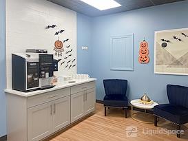 HQ | Manchester - Elm Street