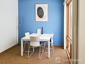 HQ | MI, Okemos - Woodlake Circle