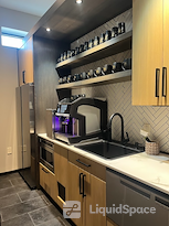 Expansive - 216 Coworking