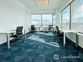 HQ | IL, Naperville - Wall St