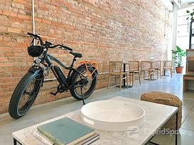 Common Desk - Wilmington