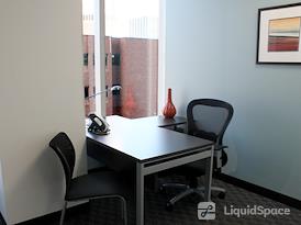 Regus | Landmark Center