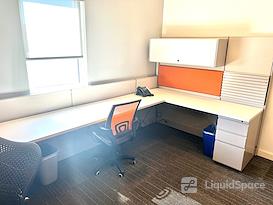 Trendy Central Austin Cubicles