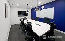 HQ | Jakarta, Menara Cakrawala