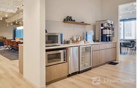 Industrious - 3rd & Congress