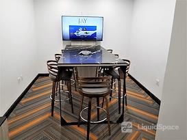 Jay Suites - Fifth Avenue Location