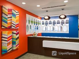 Regus | Downtown Republic Center