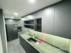77 Robinson Road