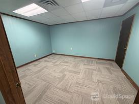 Individual Offices for lease in downtown Winston-Salem!