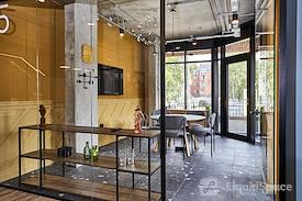 Colony | One Silk St