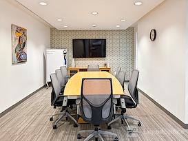 HQ | CA, Irvine - Irvine Center Drive (HQ)