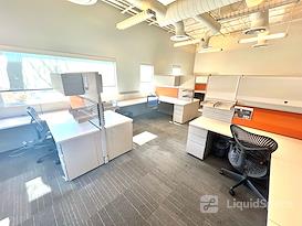Trendy Central Austin Cubicles