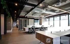 Regus | IL, Schaumburg - McConnor Pkwy