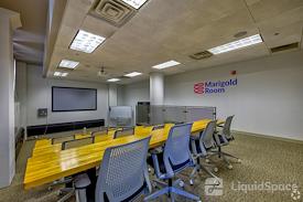 Elevator, a Co-Warehousing Community