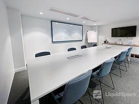 Regus | Paris, Rosa Parks