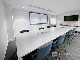 Regus | Paris, Rosa Parks