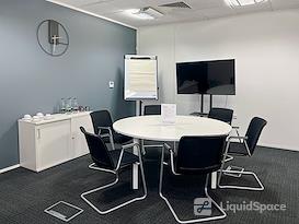 Regus | Leicester Grove Park