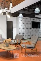 Regus || Burbank Media District