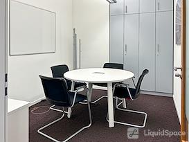 Regus | Cologne, Kranhaus 1