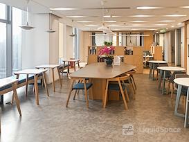 Regus | Shanghai, Zhenfeng