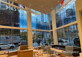 Capital One Café - Columbus Circle