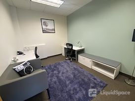 Regus | Petaluma Marina
