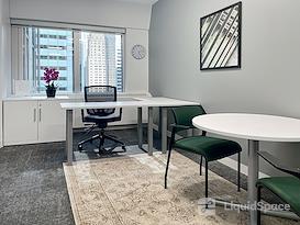 Regus | Exchange Tower