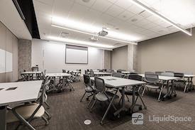 Roam Buckhead - Peachtree