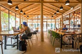 Selina Santa Teresa South & Cowork