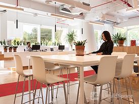 Regus | Santiago, El Bosque Norte 200